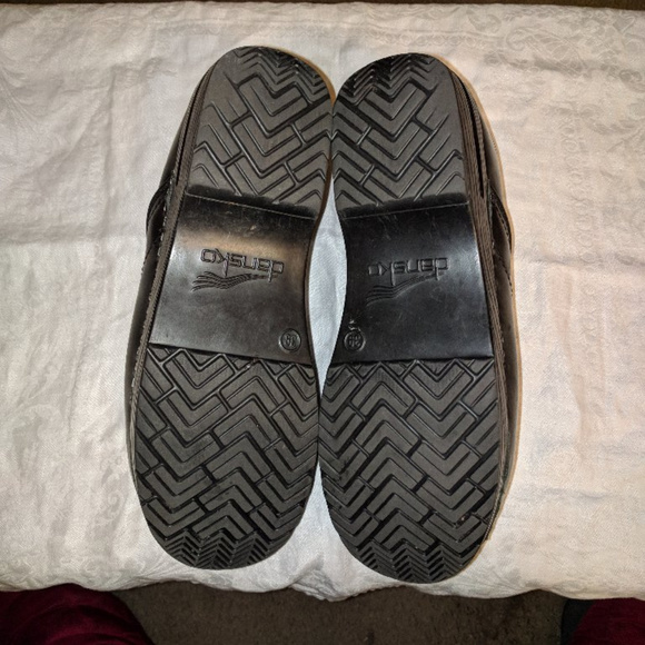 Dansko Clogs - Picture 5 of 7